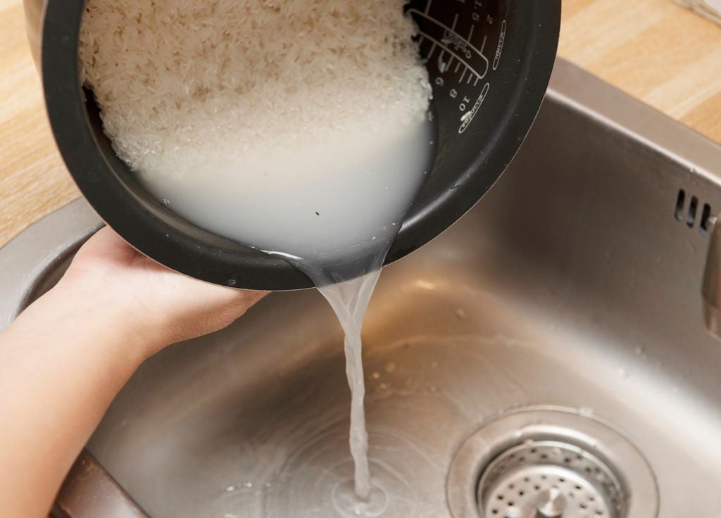 Rincer le riz avant cuisson permet d'éliminer un peu d'arsenic présent dans l'aliment.