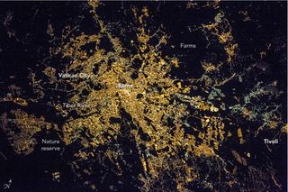 Roma en la noche