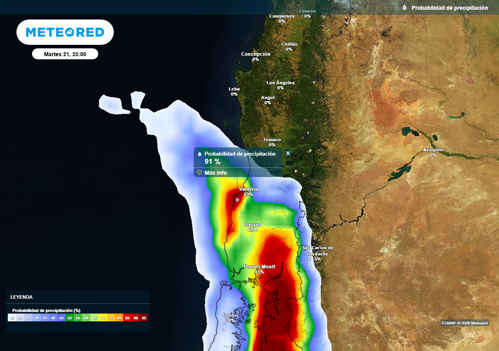 Probabilidad de precipitación (%) para la noche del martes 21 de abril 2026 en Chile centro-sur.