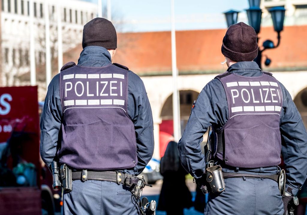 sicher, fastnacht, polizei