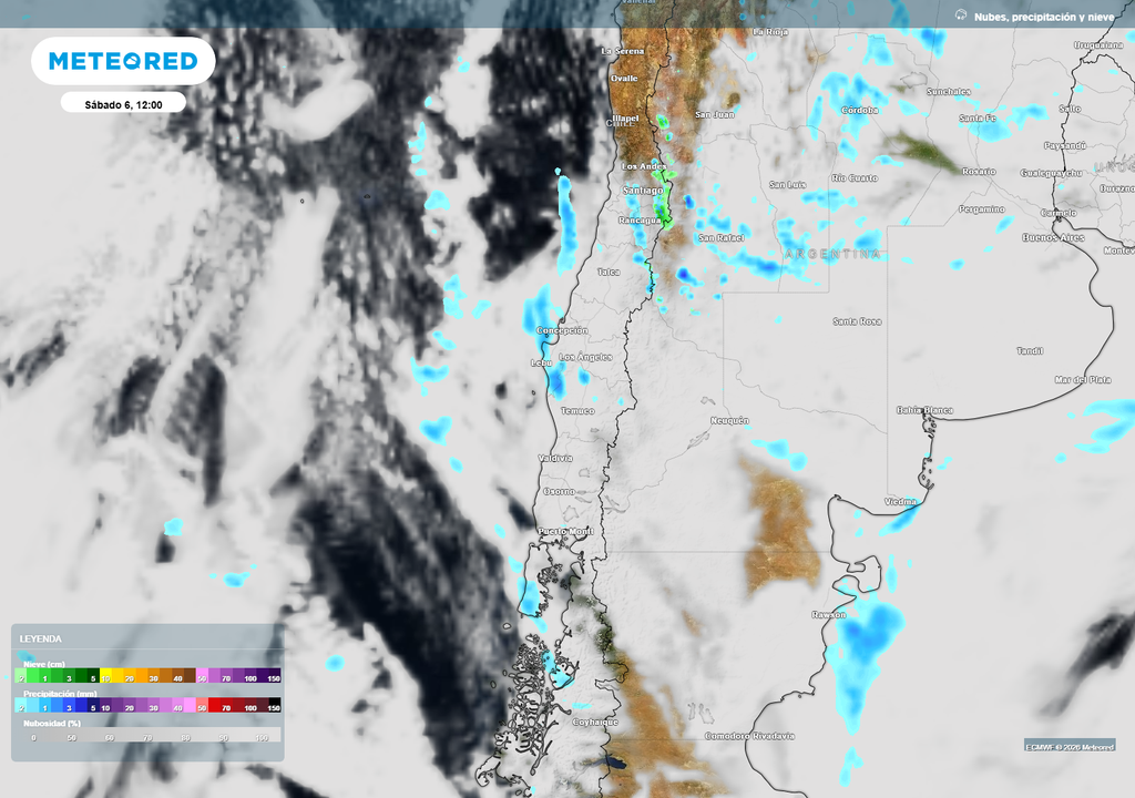 Las nubes y los chubascos débiles se destacarán durante el día sábado.