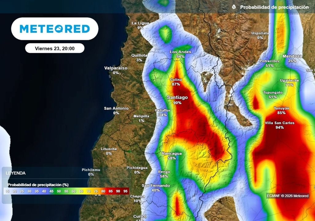 Probabilidad Durante la noche de hoy viernes la probabilidad de lluvias en Santiago se acerca y supera el 90 % en algunas zonas.