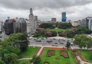 ¿Sabés cómo protegerte de un rayo? El susto en pleno centro porteño reaviva la importancia de las medidas de seguridad