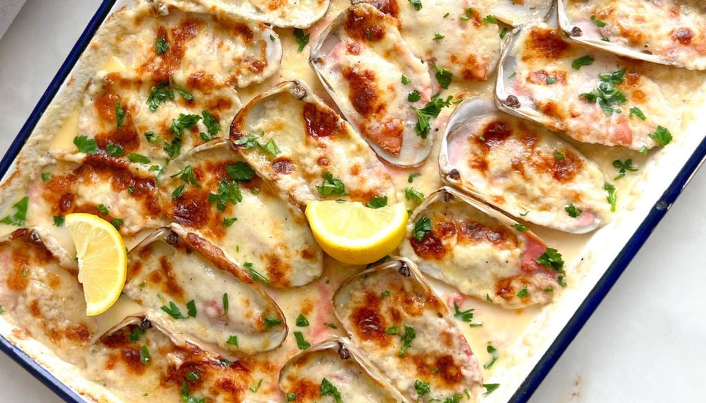 Las machas a la parmesana son una excelente alternativa como entrada así como también una buena empanada de queso-macha.Imagen: La Tercera