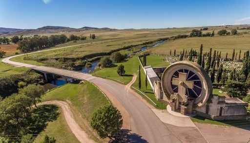 Saldungaray: el pueblo bonaerense fundado por un inmigrante vasco que re&uacute;ne arquitectura monumental, vi&ntilde;edos y sierras