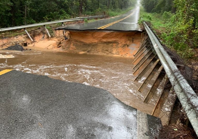 ‘Sally’ se debilita tras causar importantes inundaciones ‘Sally’ se debilita tras causar importantes inundaciones