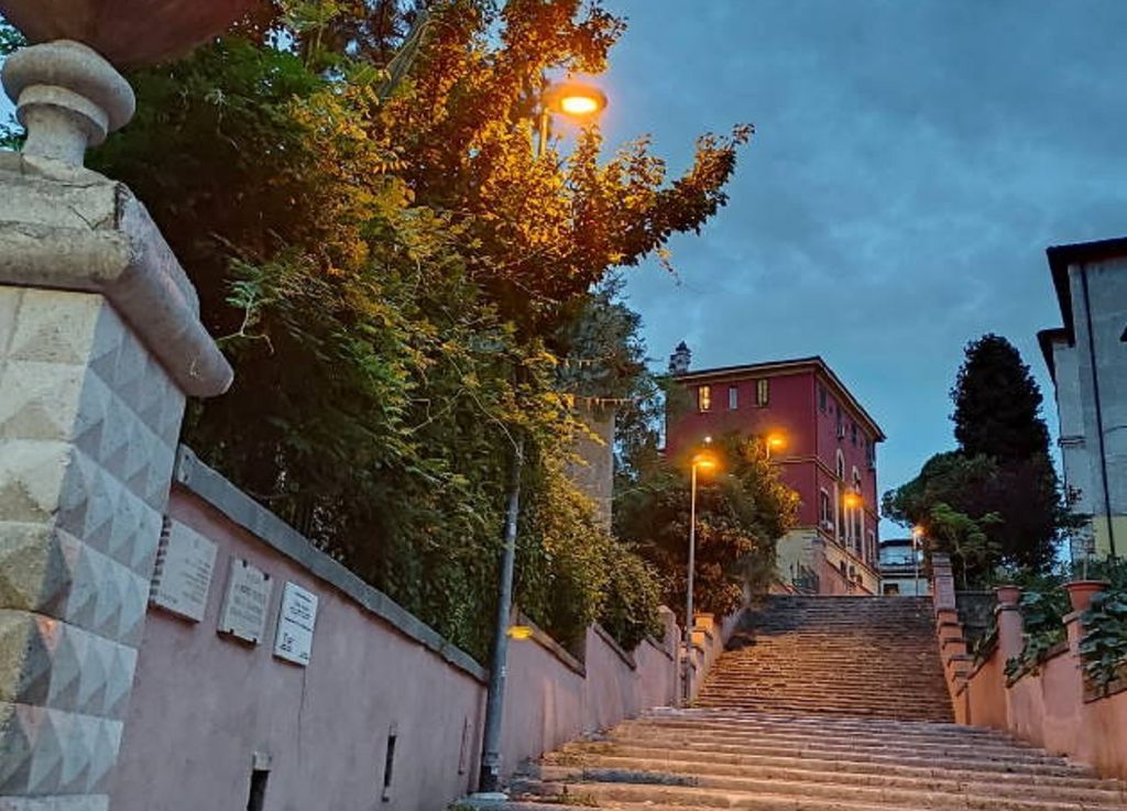 scalinata innamorati roma