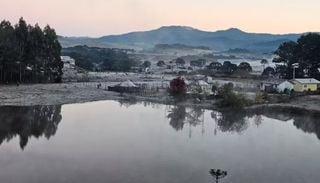 Santa Catarina e Paran&aacute; registram geada e recorde de frio nesta quinta; veja imagens