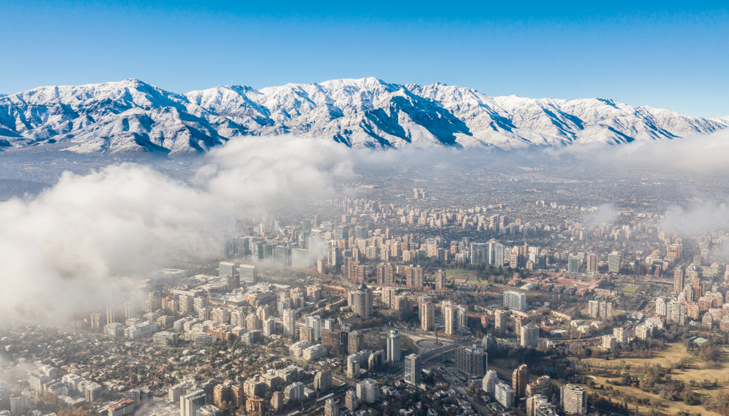 Santiago debe ganar más lluvias durante mayo. El establecimiento de El Niño en los próximos meses ayudará a que se produzcan más lluvias.