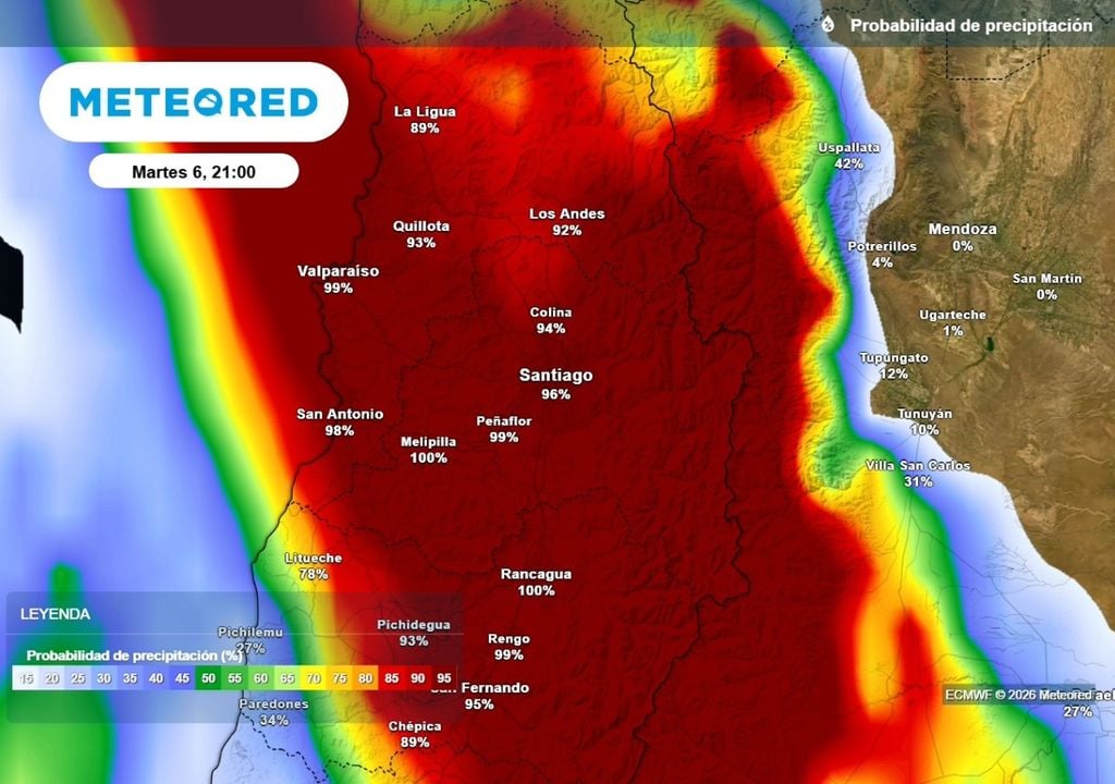 Las lluvias ocurrirán con seguridad en la noche de este martes: modelo ECMWF prevé probabilidad de casi el 100 % en Quinta Normal.
