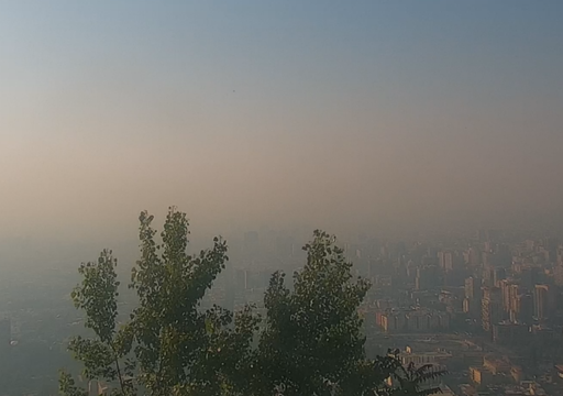 Santiago se asfixia: incendios forestales y mala ventilaci&oacute;n disparan la contaminaci&oacute;n este 17 de diciembre
