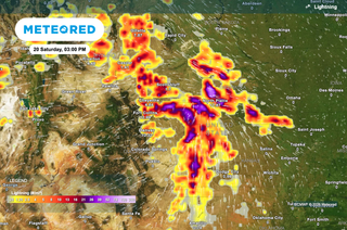 Saturday Storms Target The Central Plains: Tornadoes, Large Hail and Flooding Rain Expected