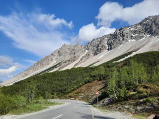 Schnee in den Alpen bis auf 2000 Meter! Aber pünktlich zu Christi Himmelfahrt kehrt der Sommer zurück!