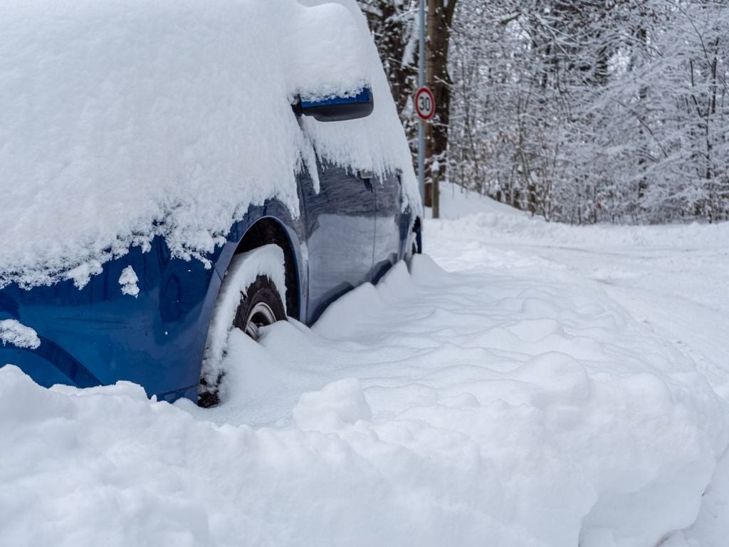 winter, schneemassen, chaos