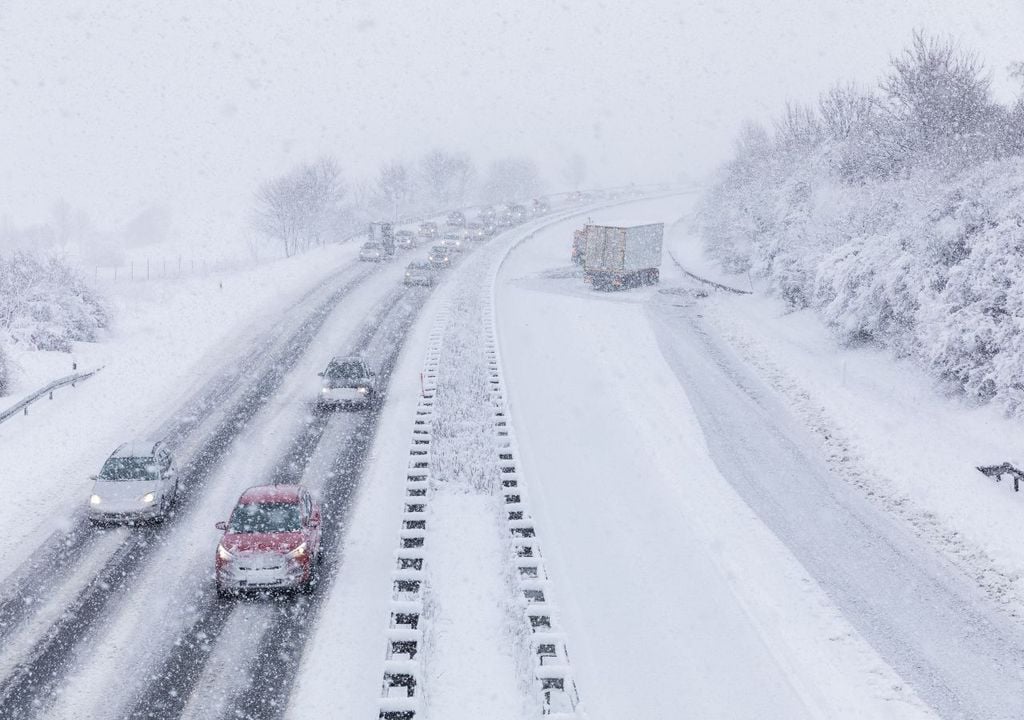 chaos, straßen, wintereinbruch