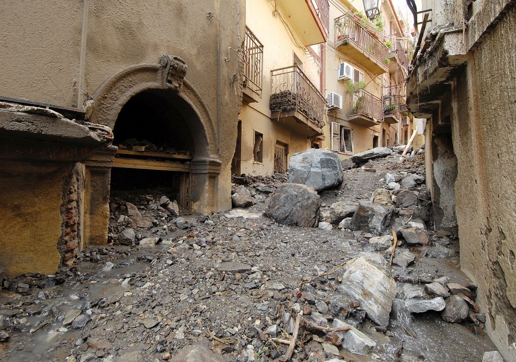 Unwetter in Südfrankreich und Italien Unwetter in Südfrankreich und Italien