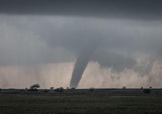 Achtung: Schwere Unwetterlage heute und morgen! Tornados möglich
