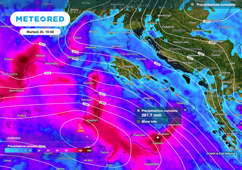 Tanti i parametri con valori inusuali dai modelli oggi, qui le precipitazioni previste da ECMWF, si nota il ciclone mediterraneo, e un picco prossimo ai 300 mm nell'episodio nella zona Etna, dove sarà anche nevosa.