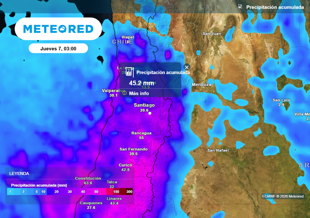 Se espera un sistema frontal intenso en Santiago: acumulados en cordillera podrían llegar hasta cerca de 50 mm.