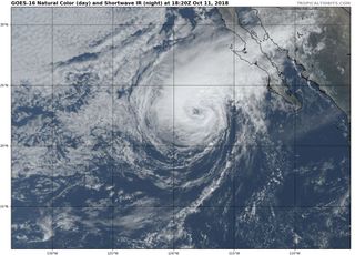 Se aproxima ciclón tropical "Sergio" al noroeste de México