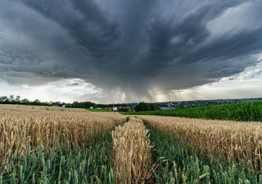 Se aproxima otra tarde con nubes de tormenta en varias comunidades del interior y norte peninsular
