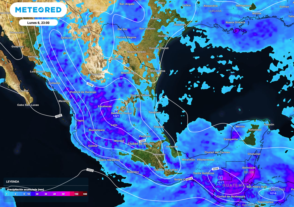 Se preven acumulados importantes por aguaceros que podrían alcanzar los 120 mm de lluvia acumulada en Oaxaca y Chiapas.
