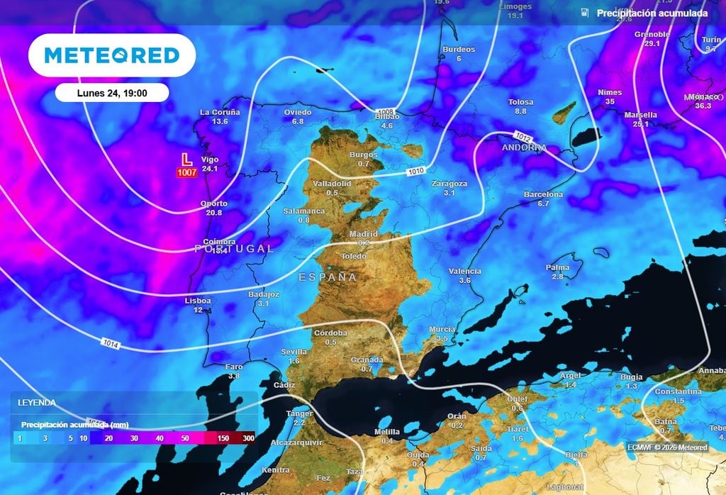 La borrasca, ya debilitada y con distintos centros secundarios, irrumpirá en la Península el lunes, dejando chubascos y tormentas en puntos del oeste y el noreste. En la franja central, el aire seco limitará más el desarrollo de las tormentas.