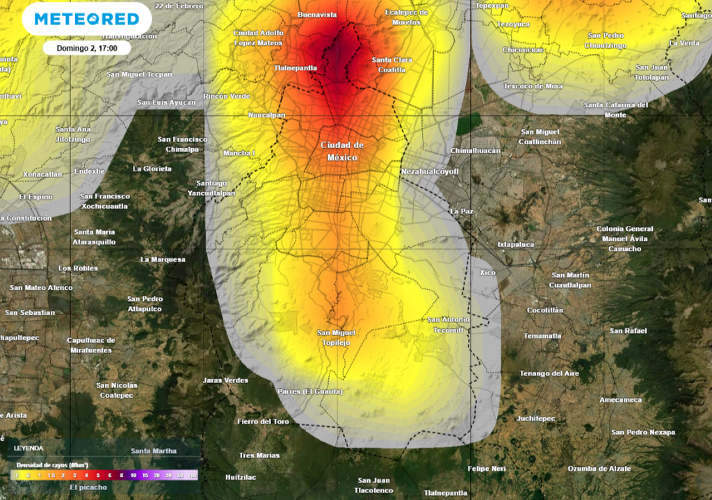 Se prevén tormentas eléctricas por la tarde generalizadas en la capital. ¡Procura estar lejos de árboles, postes y estructuras frágiles! Se prevén tormentas eléctricas por la tarde generalizadas en la capital. ¡Procura estar lejos de árboles, postes y estructuras frágiles!