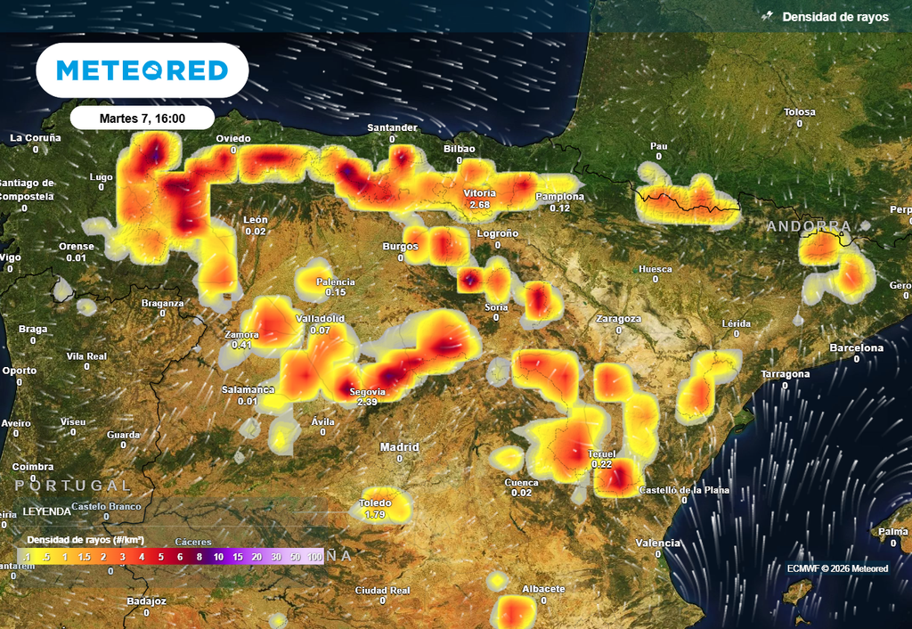 Las tormentas saltarán durante las tardes en el interior peninsular: atención a los rayos, ya que el riesgo de incendio será extremo.