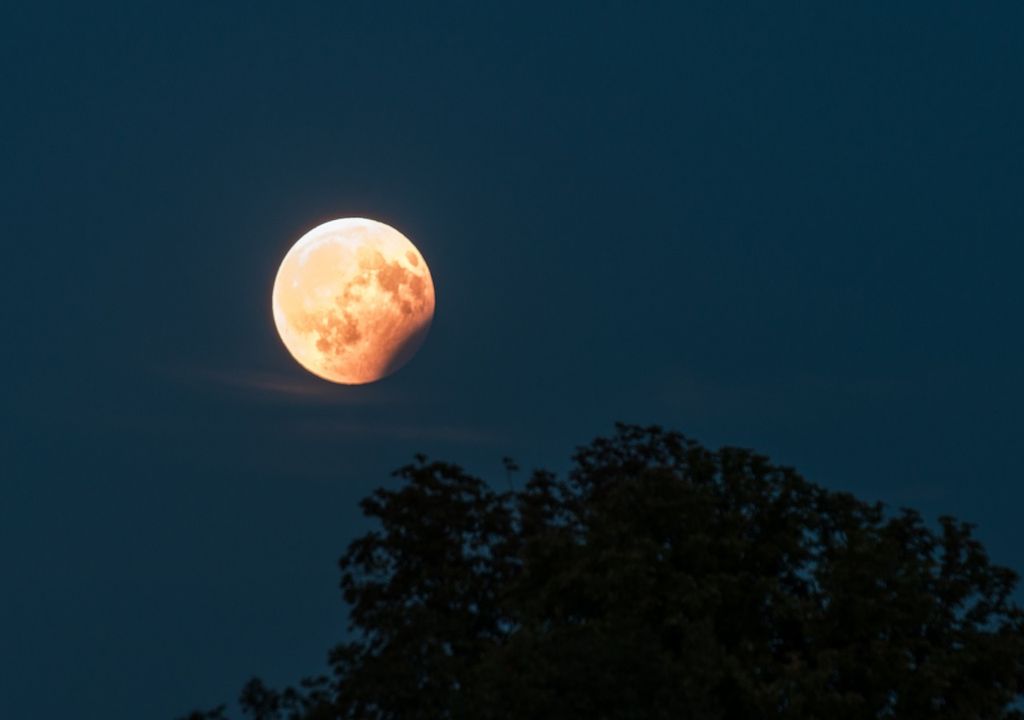 eclipse parcial de Luna