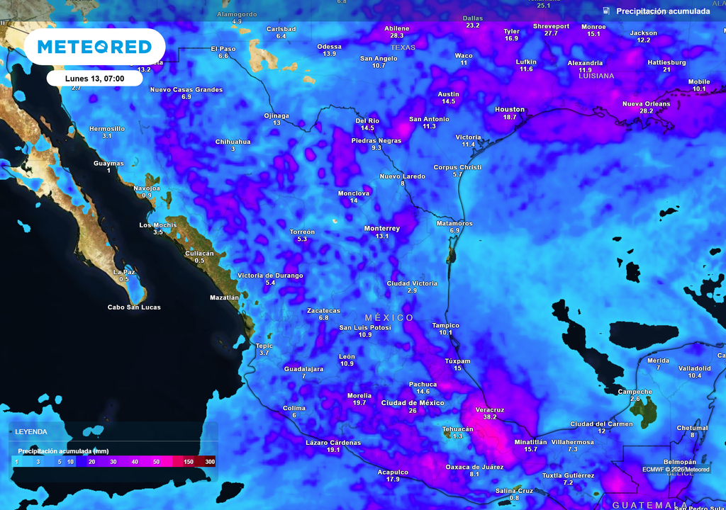 Pronóstico de precipitaciones acumuladas en milímetros Gran parte de México puede recibir lluvias este domingo, principalmente estados del centro-occidente superando 50 mm, siendo probables las inundaciones.