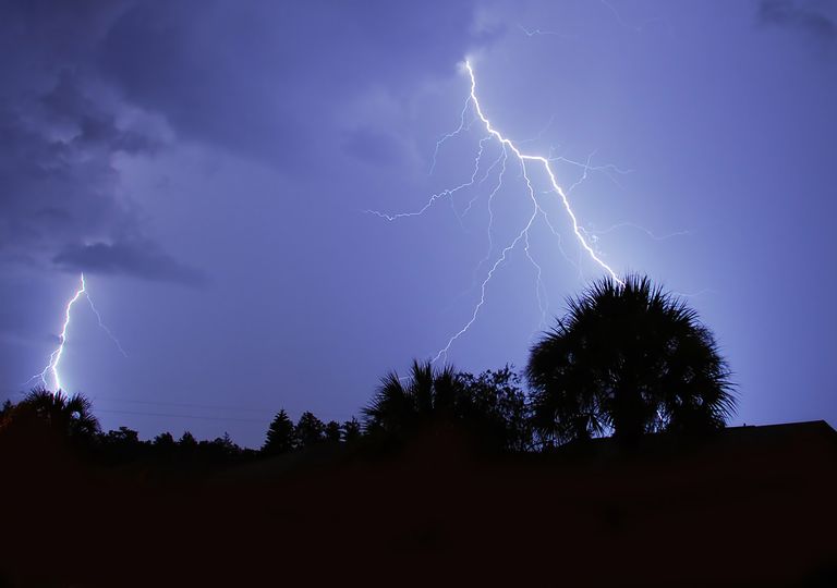 trueno tormenta trueno tormenta