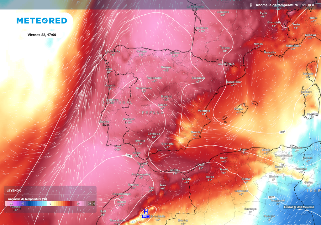 La masa de aire que está sobre la península es entre 8 y 10 ºC más cálida de lo habitual para esta época del año.