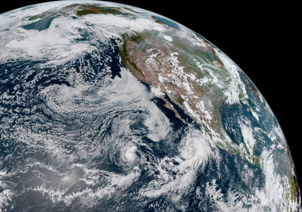 Huracan Felicia; Tormenta Tropical Guillermo Huracan Felicia; Tormenta Tropical Guillermo