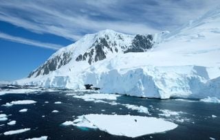Se ha observado por primera vez que un glaciar antártico le está robando hielo a otro: la 'piratería de hielo'