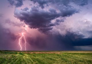 Próxima semana começa com alertas de tempestades no Sul do Brasil; veja onde
