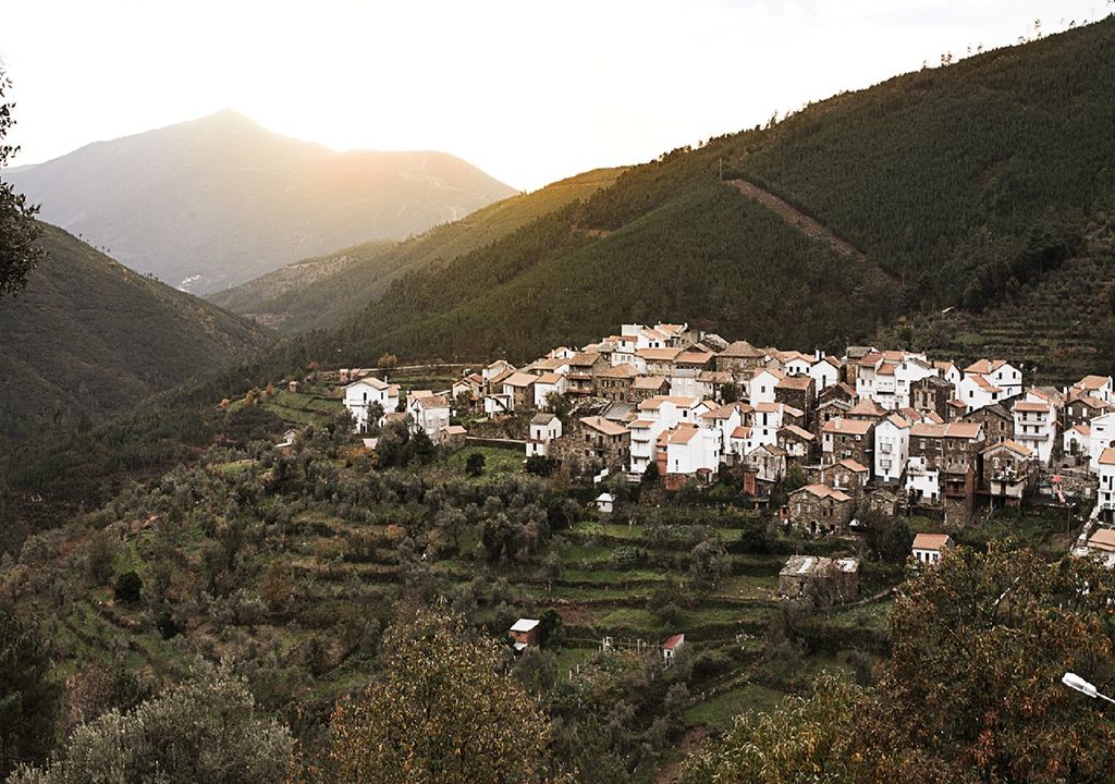 Aldeia de Cabeça, Seia Aldeia de Cabeça, Seia