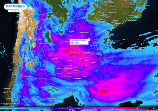 Formação de ciclone e frente fria traz chuvas para toda a Região Sul. INMET emite avisos para o risco de tempestades