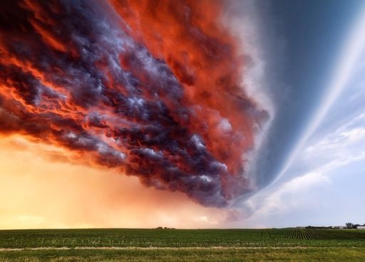 Semana come&ccedil;a com calor de mais de 40&deg;C e risco de tempestades pelo Brasil