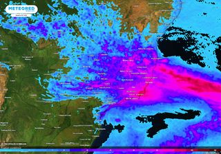 Semana começa sob avisos do INMET de chuvas intensas no Sudeste. Há risco de tempo severo e queda de granizo 