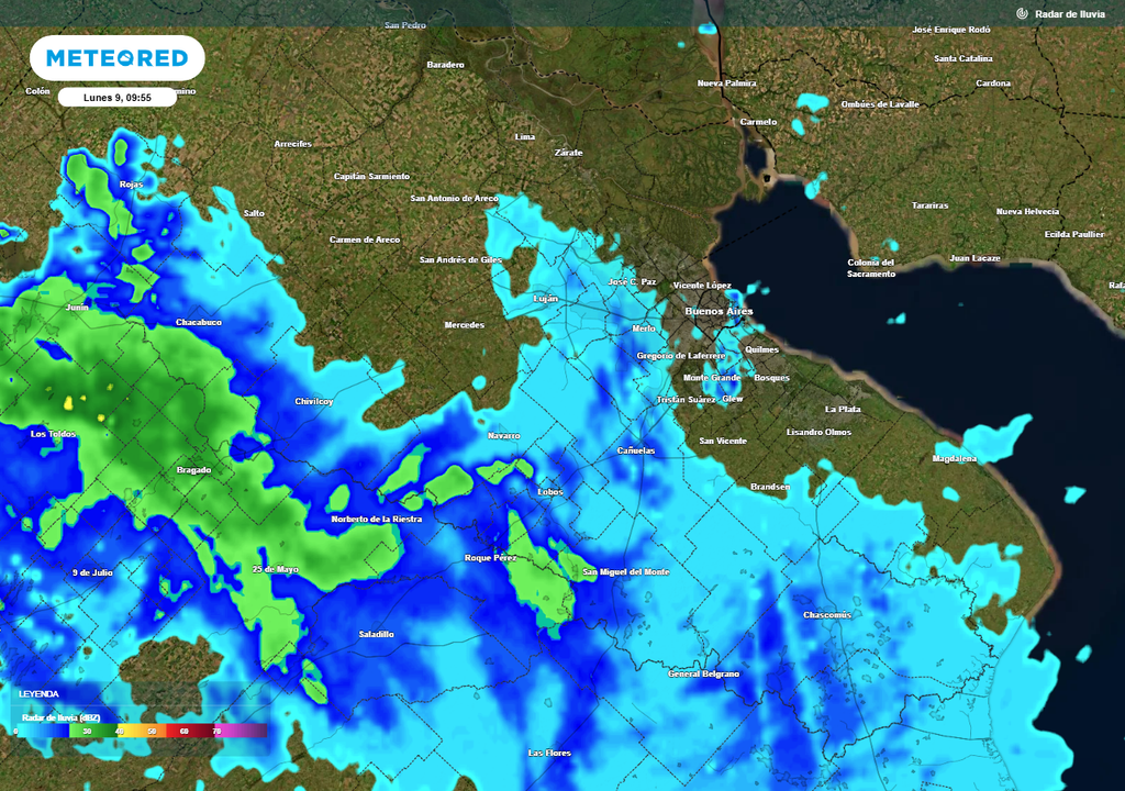 Se acercaban algunas lluvias aisladas a Buenos Aires en la mañana de este lunes, según imagenes de radar.