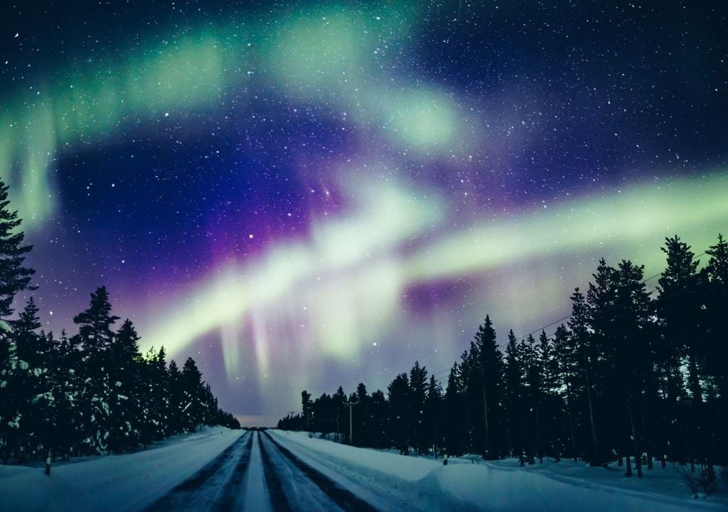 Luces en la noche ártica