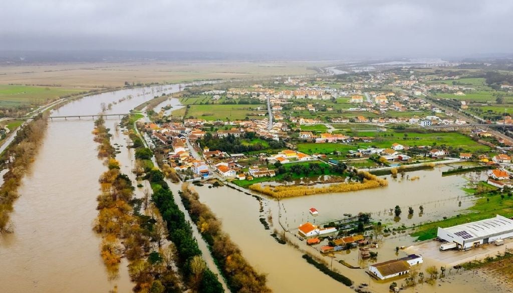 Cheais em Montemor-o-Velho Os especialistas alertam que as cheias urbanas, como as que ocorreram no início deste ano, em Portugal, vão ser cada vez mais frequentes. Foto: Município de Montemor-o-Velho