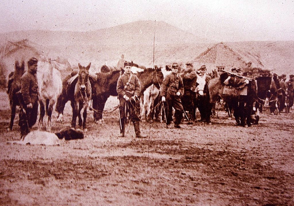 Tropas del Ejército nacional durante la Campaña del Desierto, 1879. Tropas del Ejército nacional durante la Campaña del Desierto, 1879.