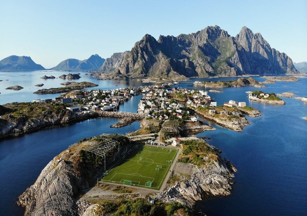 Estadio de Henningsvaer