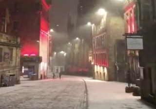 Stunning snow shrouds UK streets in video footage