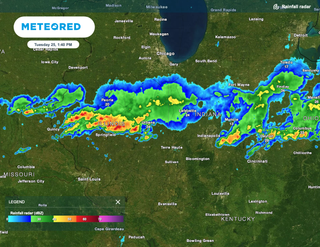 Severe weather risk on the rise in the Midwest today, strong winds and damaging hail among the main threats