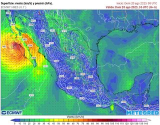 Severos daños deja el huracán Hilary previo a su impacto en la península de Baja California