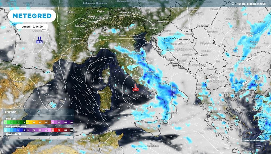 Il passaggio del fronte perturbato nella giornata odierna Già nel pomeriggio le piogge si concentreranno al Centro-Sud