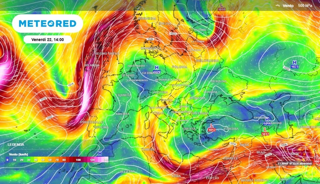 Le correnti a 500 hPa ci mostrano la risalita dell'anticiclone fin sull'Europa centro-settentrionale, mentre l'Italia sarà interessata ancora parzialmente da correnti nord-orientali. Di conseguenza, gli effetti dell'anticiclone si avranno soprattutto sulla Spagna e sulla Francia.
